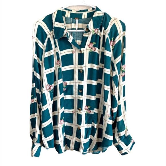 ✨2xHP✨FP Women's Blouse Green Plaid Button Down✨ - Picture 3 of 6